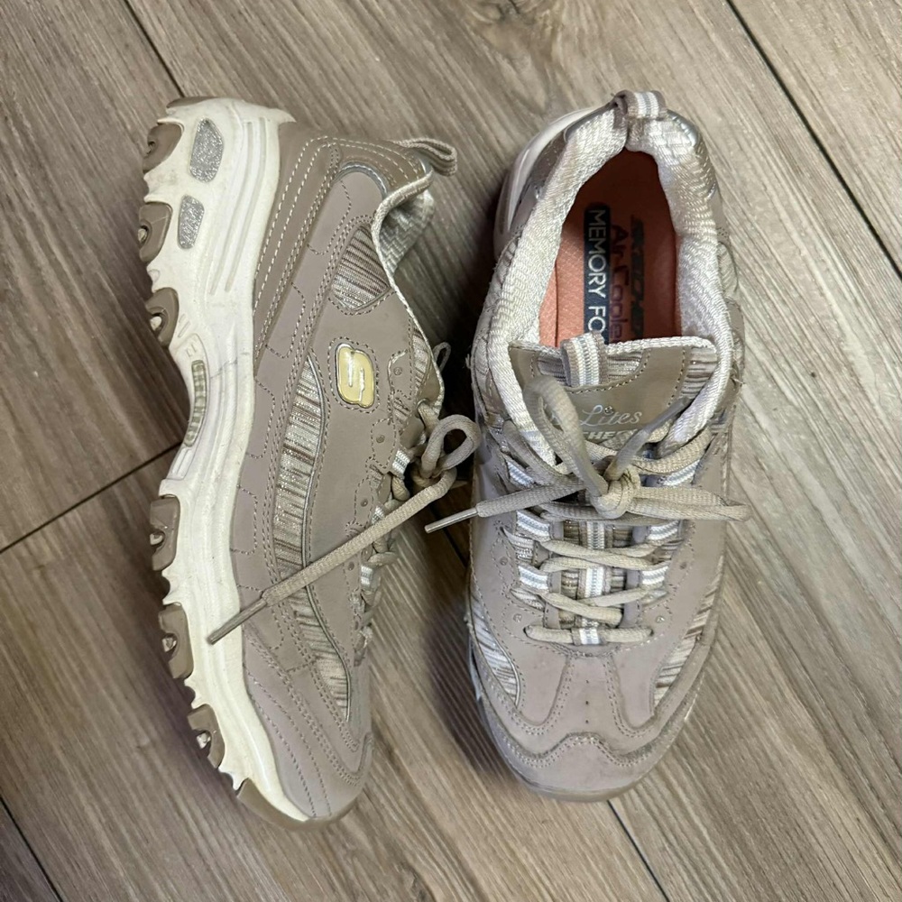 Skechers Women's Beige Sneakers - Picture 6 of 12